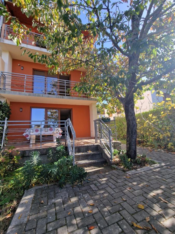 Villa Altiparmak Resen Экстерьер фото